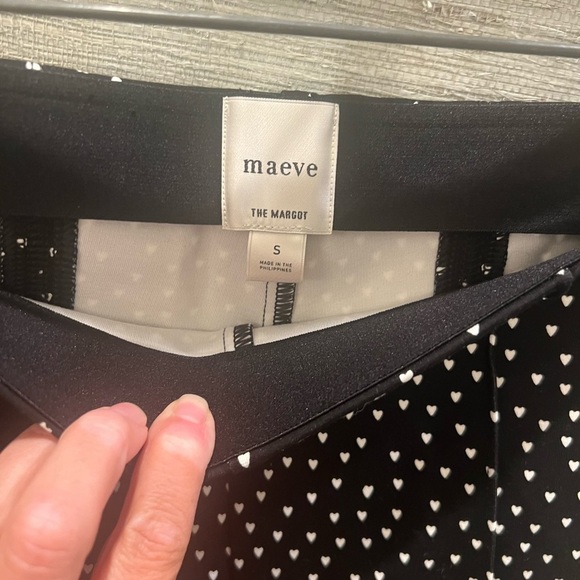 NWT new small Anthropologie Maeve Margot flare cropped pants black white hearts - Picture 7 of 17